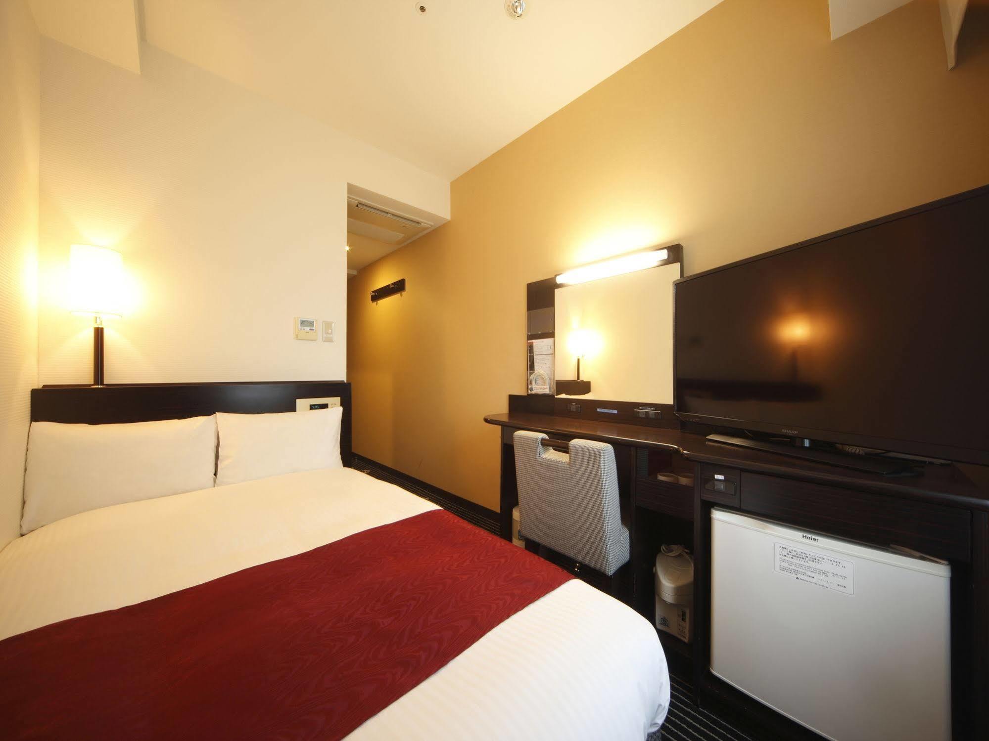 Apa Hotel Sendai Eki Itsutsubashi Екстер'єр фото